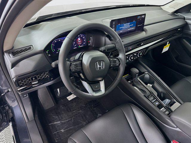 Photo of 2025 Meteorite Gray Metallic Honda Accord Hybrid