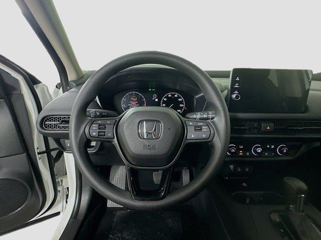 Photo of 2026 Platinum White Pearl Honda HR-V