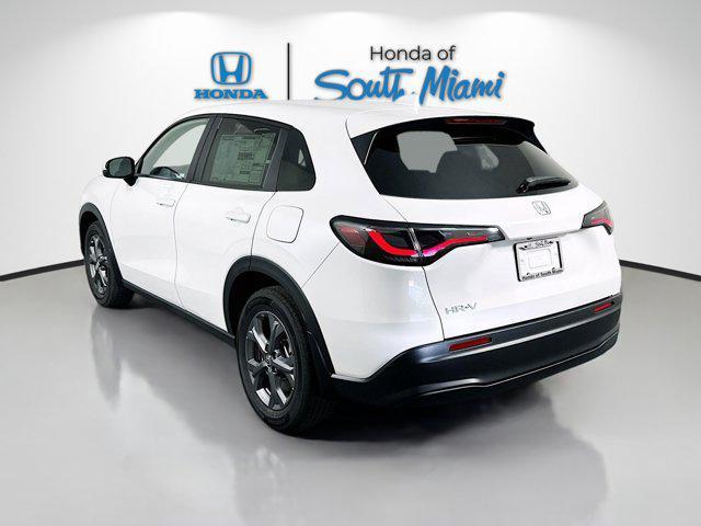 Photo of 2026 Platinum White Pearl Honda HR-V