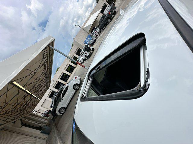 Photo of 2022 Crystal Black Pearl Honda CR-V