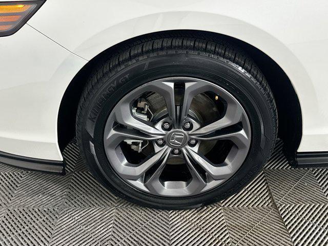 Photo of 2024 Platinum White Pearl Honda Accord Hybrid