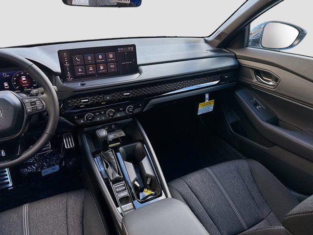 Photo of 2025 Platinum White Pearl Honda Accord Hybrid