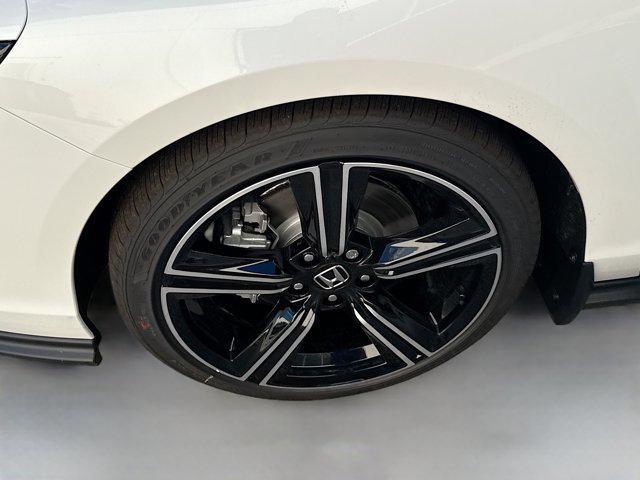 Photo of 2025 Platinum White Pearl Honda Accord Hybrid