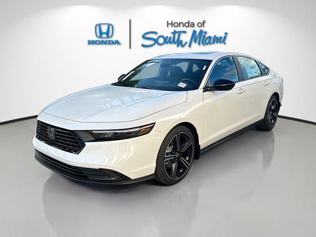 Photo of 2025 Platinum White Pearl Honda Accord Hybrid