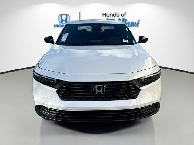 Photo of 2025 Platinum White Pearl Honda Accord Hybrid