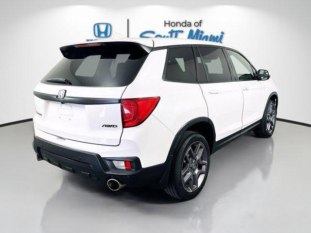 Photo of 2023 Platinum White Pearl Honda Passport
