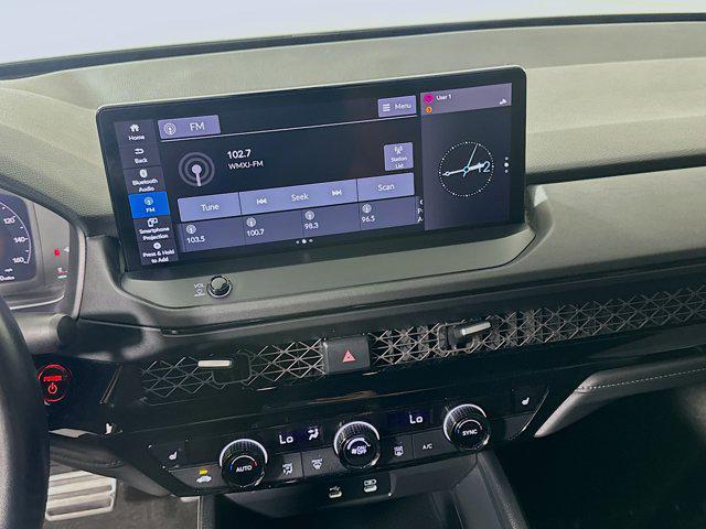 Photo of 2023 Lunar Silver Metallic Honda Accord Hybrid