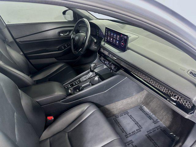 Photo of 2023 Lunar Silver Metallic Honda Accord Hybrid