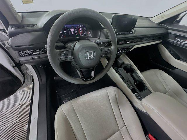 Photo of 2023 Platinum White Pearl Honda Accord
