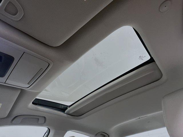 Photo of 2023 Platinum White Pearl Honda Accord