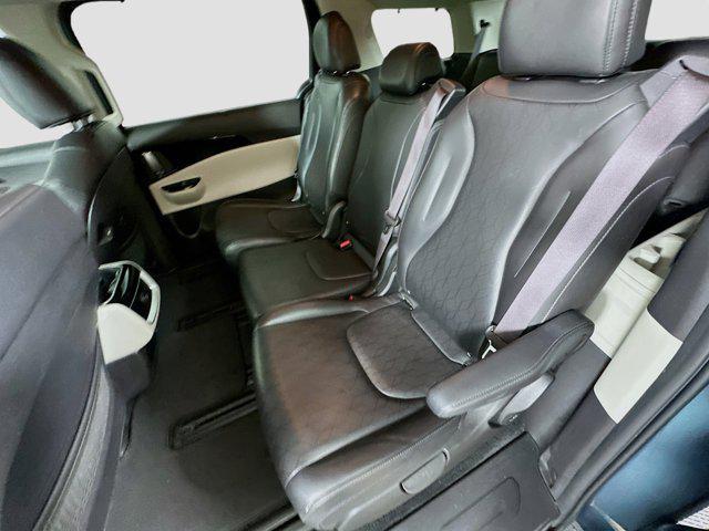 Photo of 2023 Astra Blue Kia Carnival