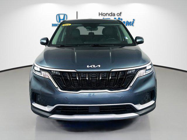 Photo of 2023 Astra Blue Kia Carnival