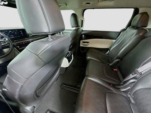 Photo of 2023 Astra Blue Kia Carnival