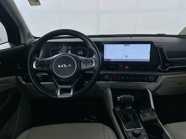 Photo of 2023 Gravity Gray Kia Sportage