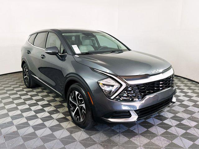 Photo of 2023 Gravity Gray Kia Sportage