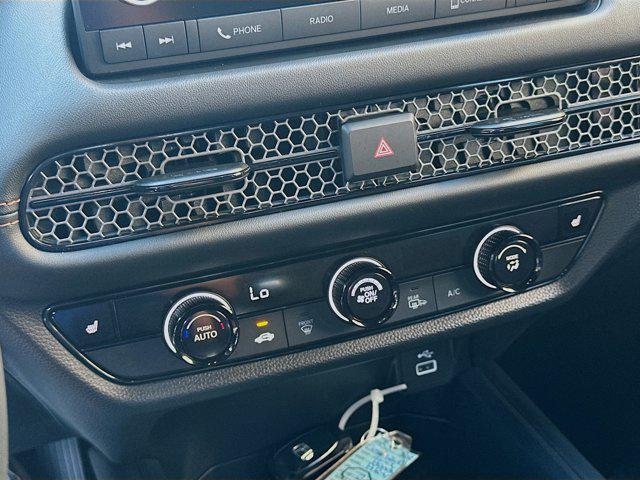 Photo of 2024 Crystal Black Pearl Honda HR-V