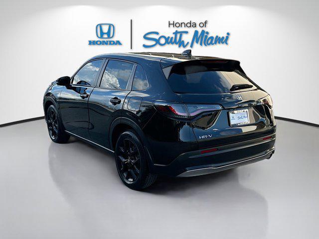 Photo of 2024 Crystal Black Pearl Honda HR-V