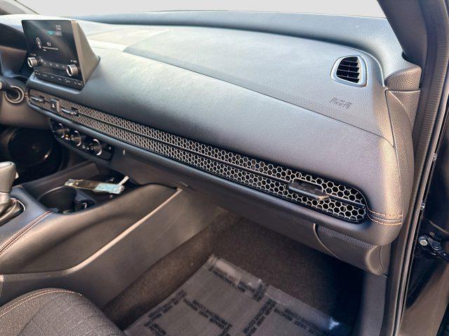 Photo of 2024 Crystal Black Pearl Honda HR-V