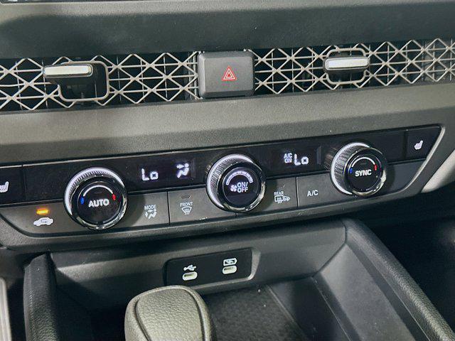 Photo of 2024 Platinum White Pearl Honda Accord