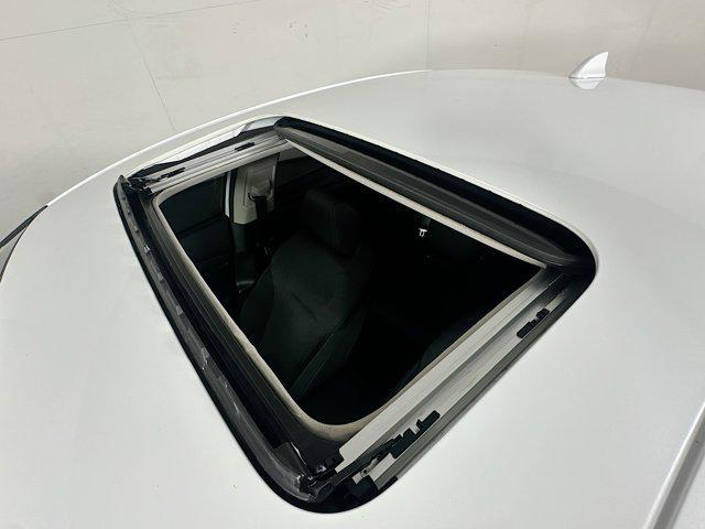 Photo of 2024 Platinum White Pearl Honda Accord