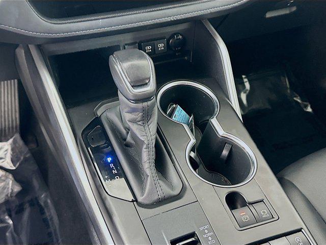 Photo of 2020 Magnetic Gray Metallic Toyota Highlander