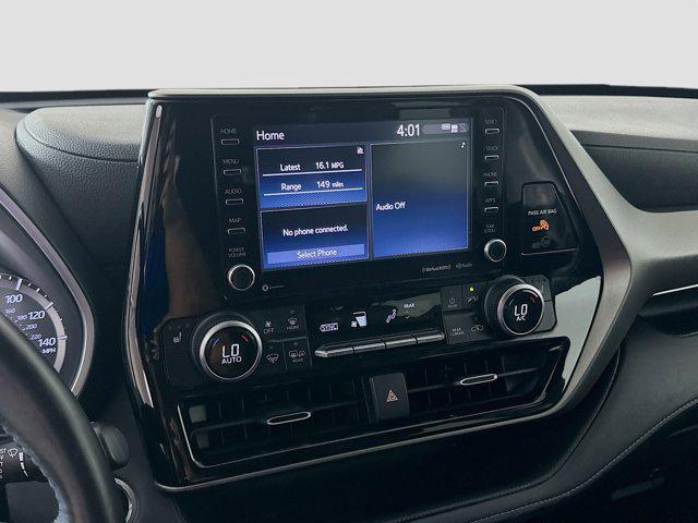 Photo of 2020 Magnetic Gray Metallic Toyota Highlander
