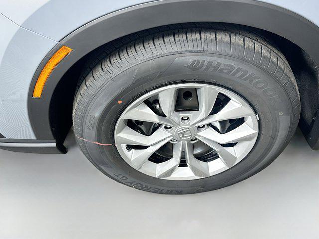 Photo of 2026 Urban Gray Pearl Honda CR-V