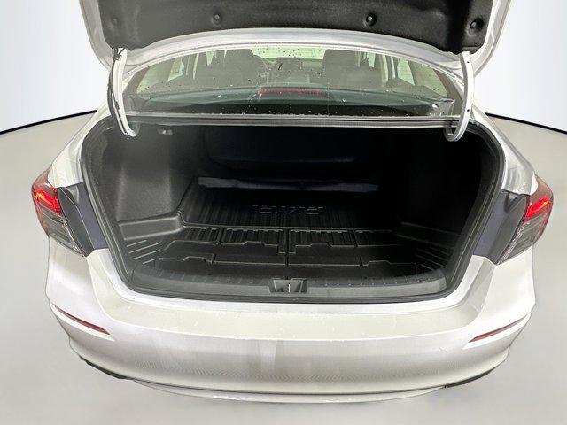 Photo of 2026 Platinum White Pearl Honda Civic
