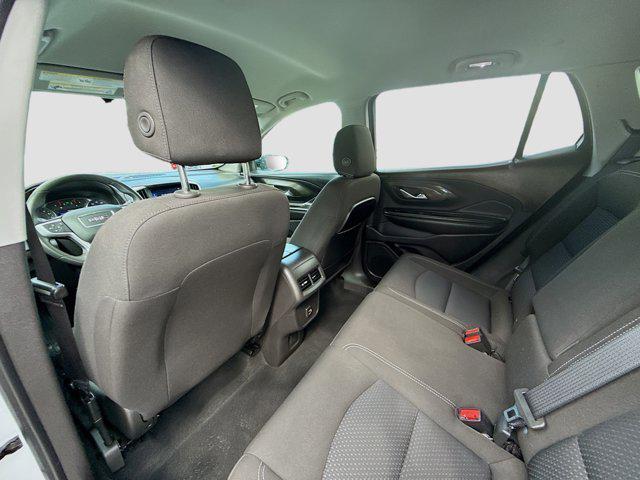Photo of 2023 Summit White GMC Terrain