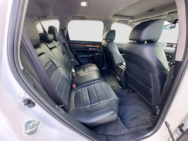 Photo of 2022 Platinum White Pearl Honda CR-V Hybrid