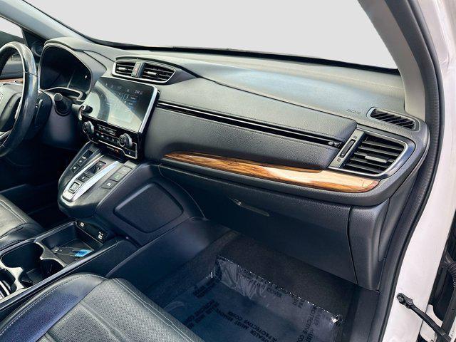 Photo of 2022 Platinum White Pearl Honda CR-V Hybrid