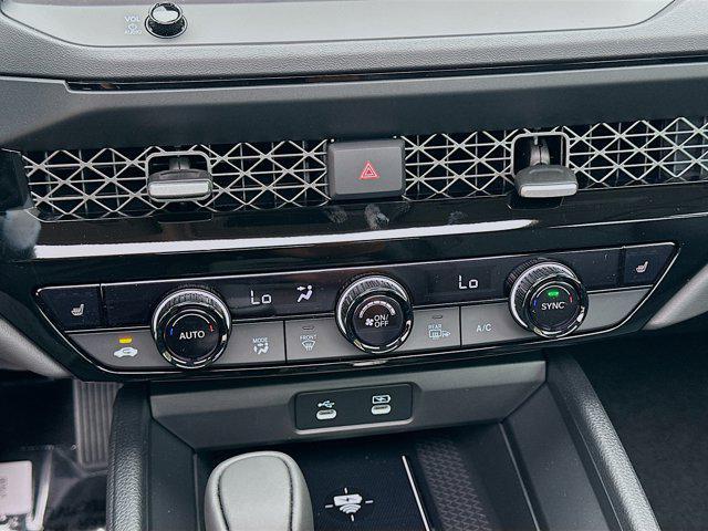 Photo of 2025 Canyon River Blue Metallic Honda Accord Hybrid