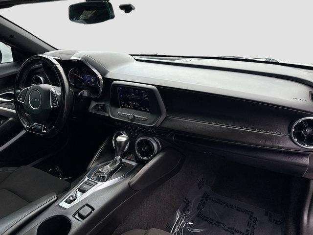 Photo of 2021 Summit White Chevrolet Camaro