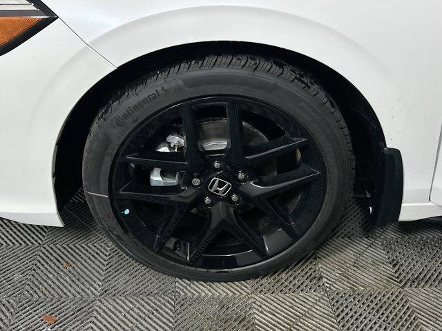 Photo of 2025 Platinum White Pearl Honda Civic Hybrid