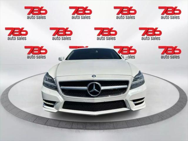 Photo of 2014 White Mercedes-Benz CLS-Class