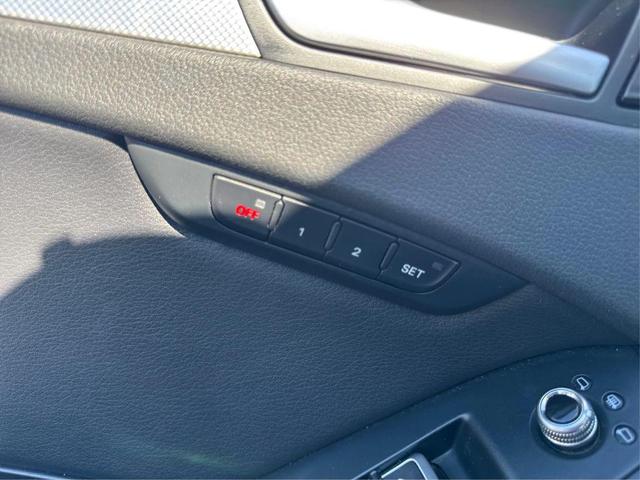 Photo of 2014 Gray Audi A4