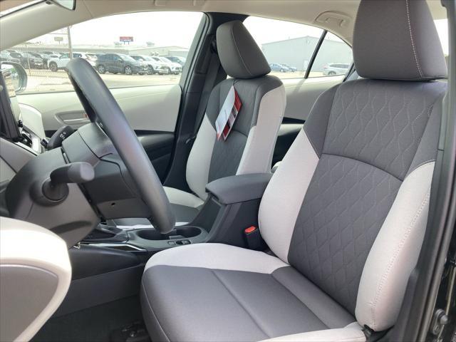 Photo of 2025 Midnight Black Metallic Toyota Corolla