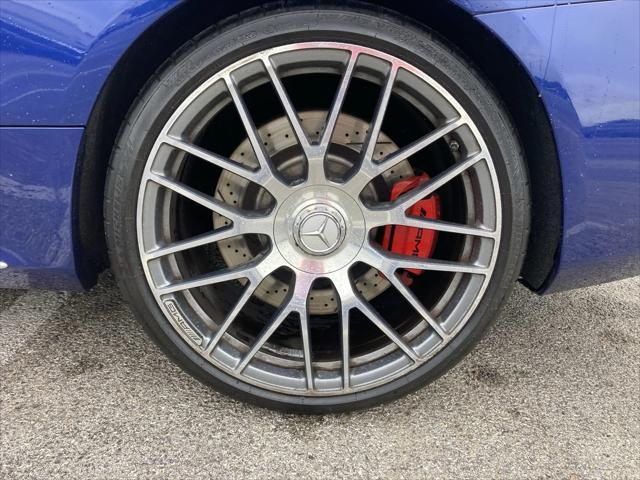 Photo of 2017 Brilliant Blue Mercedes-Benz AMG C 63