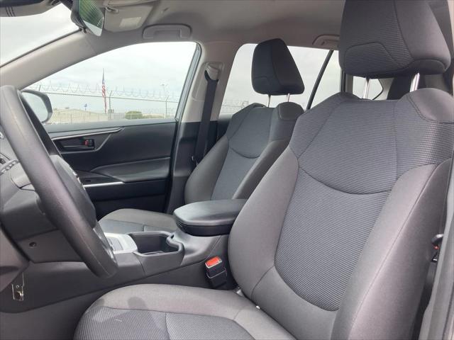 Photo of 2025 Magnetic Gray Toyota RAV4
