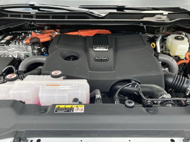 Photo of 2025 Wind Chill Pearl Toyota Tundra Hybrid