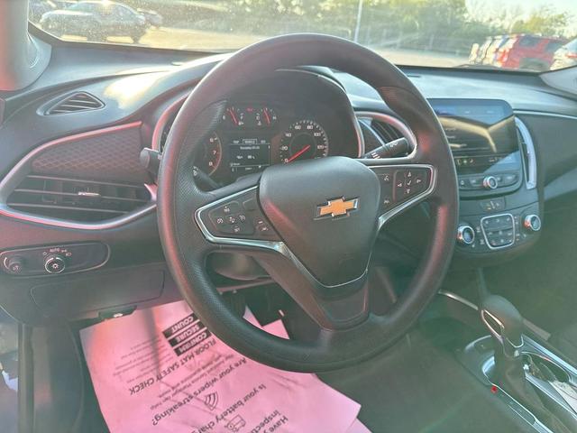 Photo of 2024 Lakeshore Blue Metallic Chevrolet Malibu