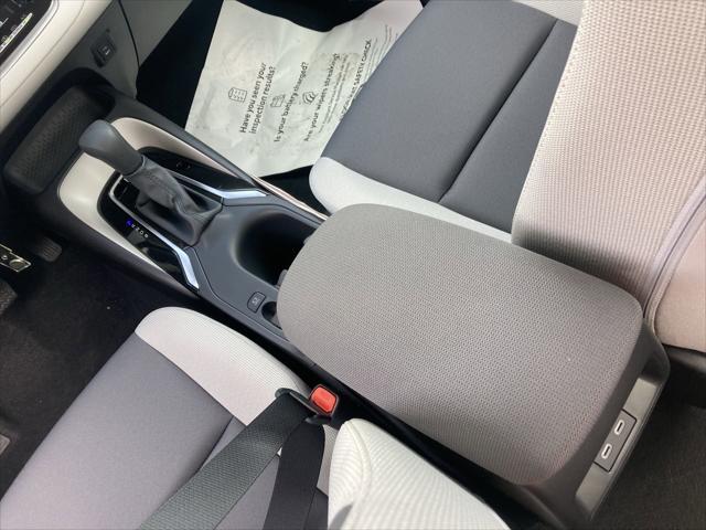 Photo of 2025 Ice Cap Toyota Corolla