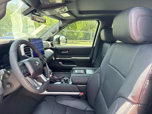 Photo of 2025 Wind Chill Pearl Toyota Tundra Hybrid