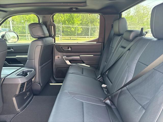 Photo of 2025 Wind Chill Pearl Toyota Tundra Hybrid