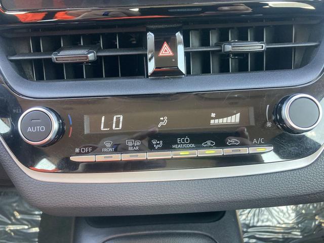 Photo of 2024 Classic Silver Metallic Toyota Corolla Hybrid