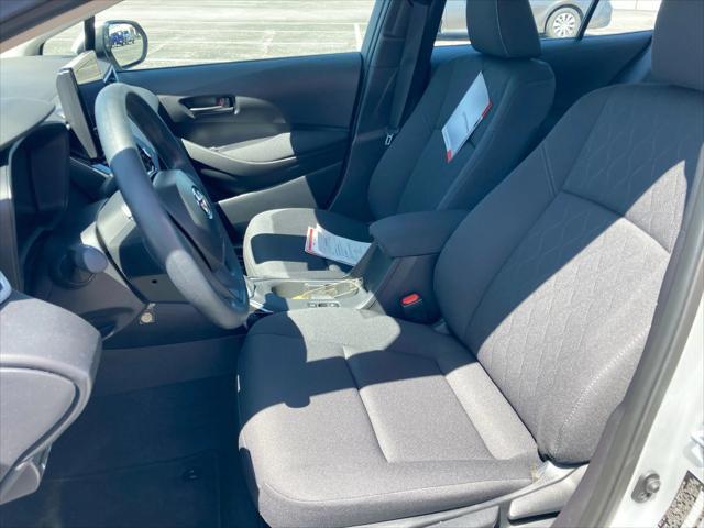 Photo of 2025 Classic Silver Toyota Corolla