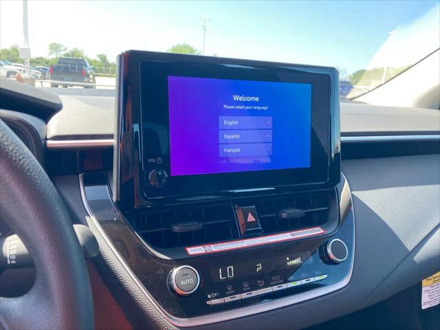 Photo of 2025 Classic Silver Toyota Corolla