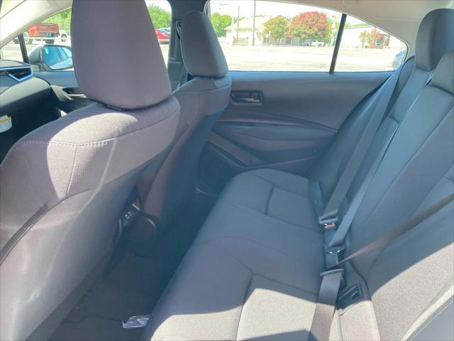 Photo of 2025 Classic Silver Toyota Corolla
