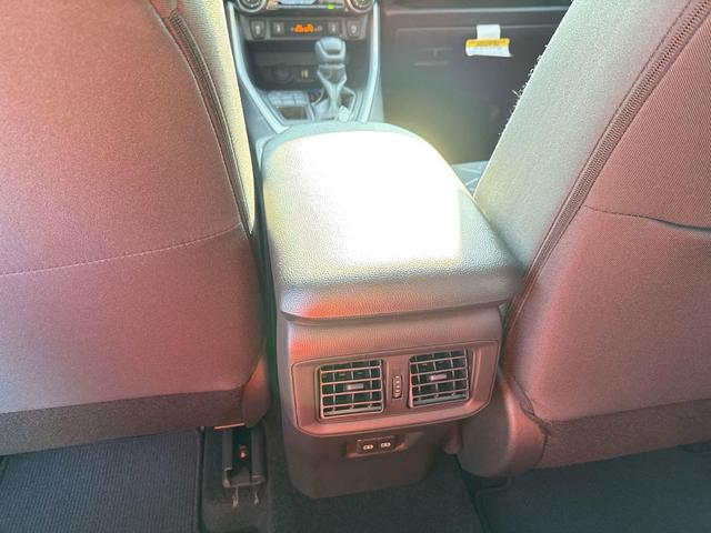 Photo of 2025 Magnetic Gray Metallic Toyota RAV4