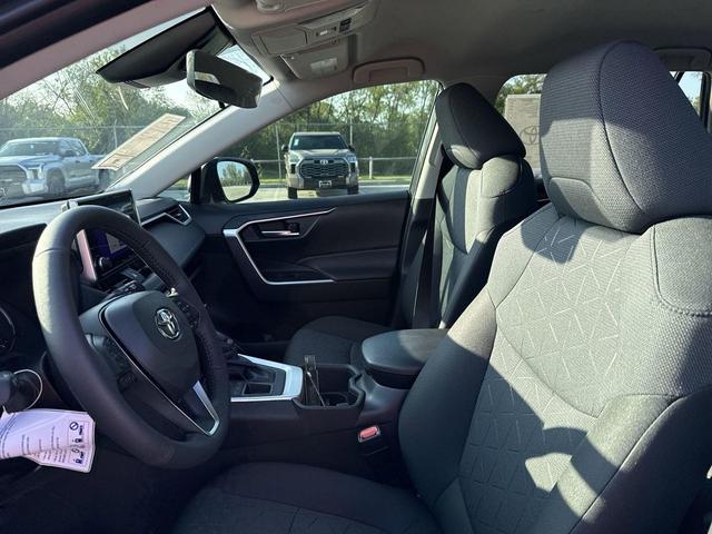 Photo of 2025 Magnetic Gray Metallic Toyota RAV4